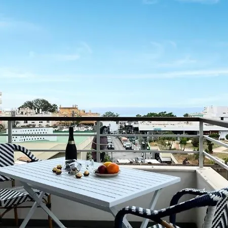 Rivendale 2 Bedroom 2 Bathroom With Balcony And Sea Views In The Nogalera Complex By Namaste Elite Appartement